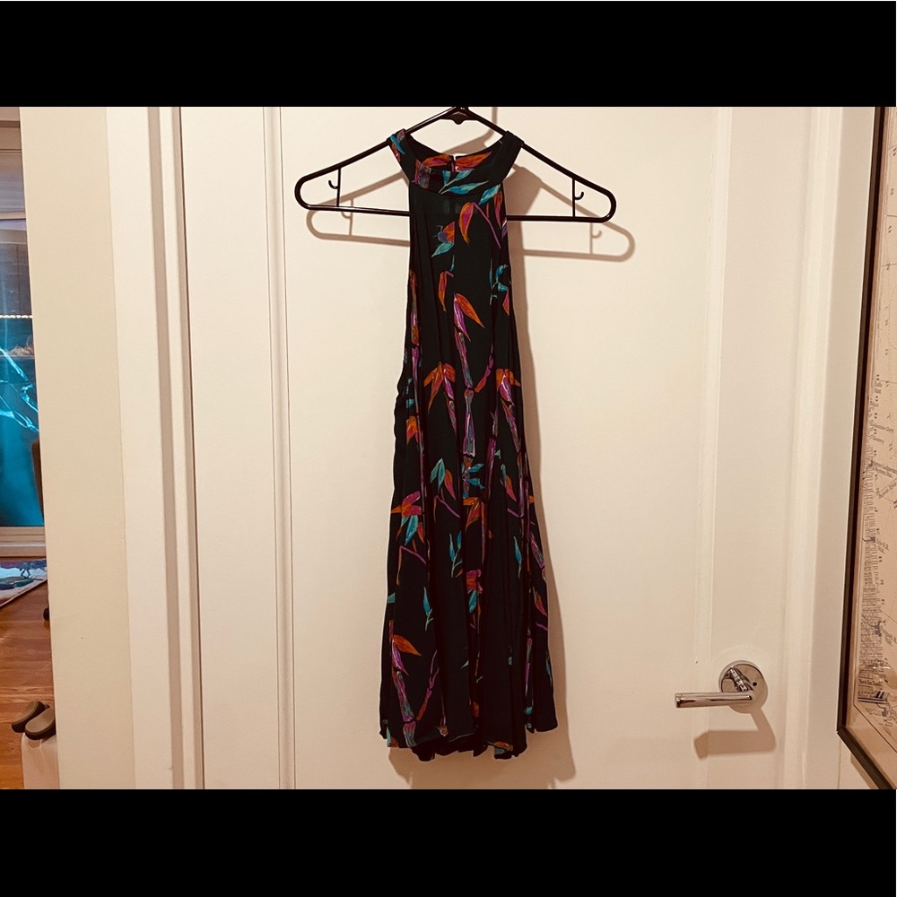Kimchi Blue High-Neck Mini Dress (Small) in hunter green